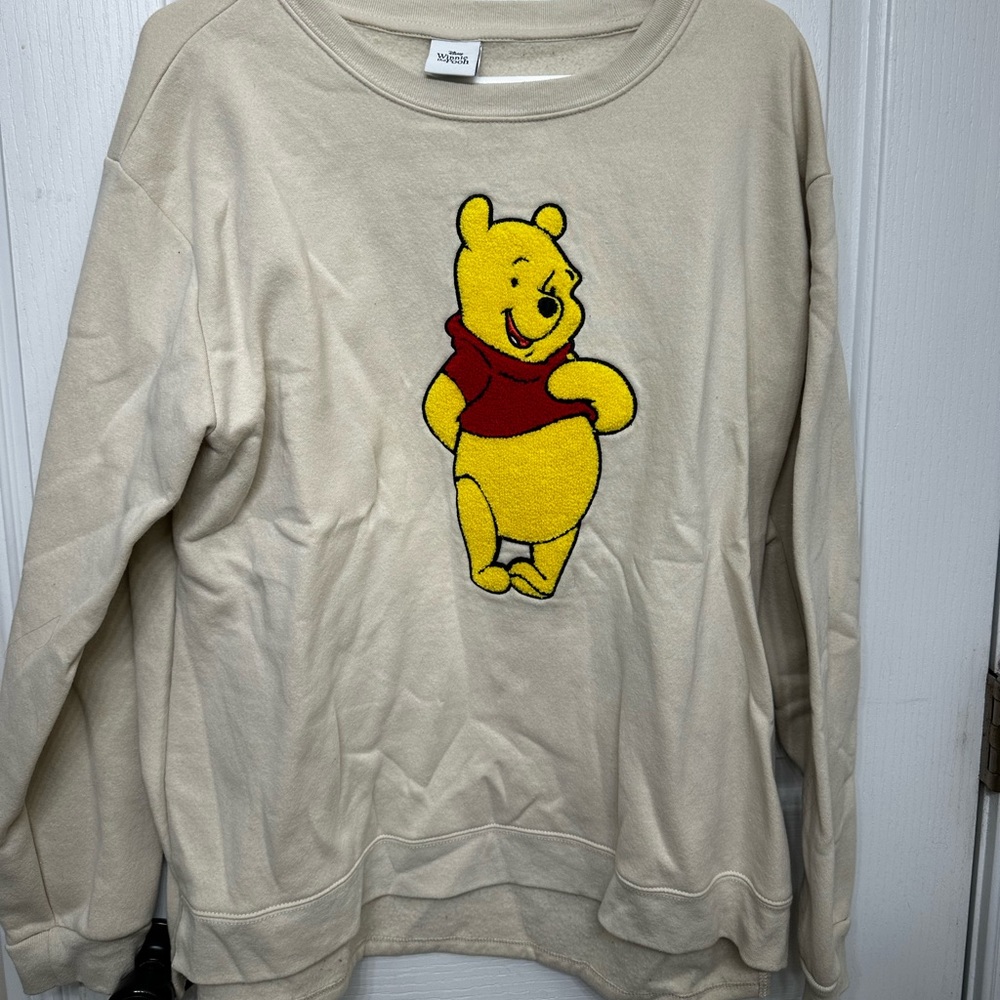 Disney Winnie the Pooh Crewneck